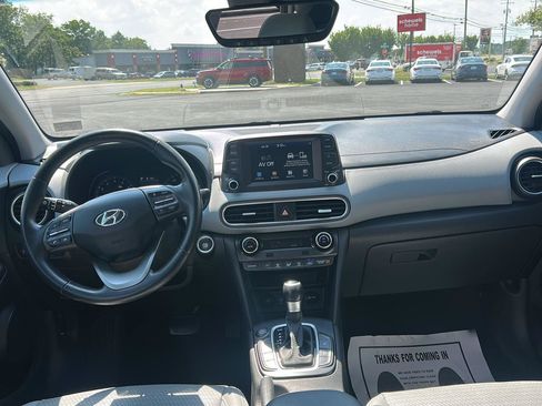 Used 2020 Hyundai Kona Limited FWD image 17