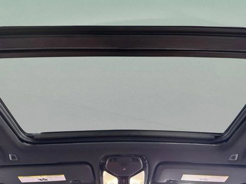 New 2026 BMW X5 xDrive50e image 12