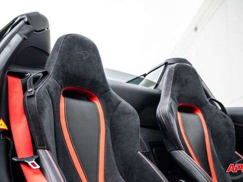 Used 2020 McLaren 720S Performance RWD image 85