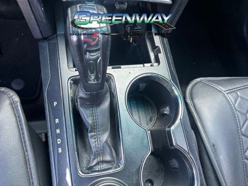 Used 2016 Ford Explorer XLT w/ Equipment Group 202A FWD image 12