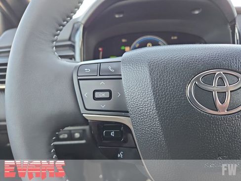 New 2026 Toyota Camry SE w/ Convenience Package FWD image 16