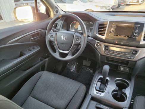 Used 2019 Honda Ridgeline Sport image 23