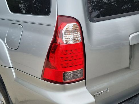 Used 2006 Toyota 4Runner SR5 image 18