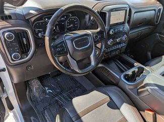 Used 2020 GMC Sierra 1500 Denali w/ Denali Ultimate Package AWD/4WD video 2
