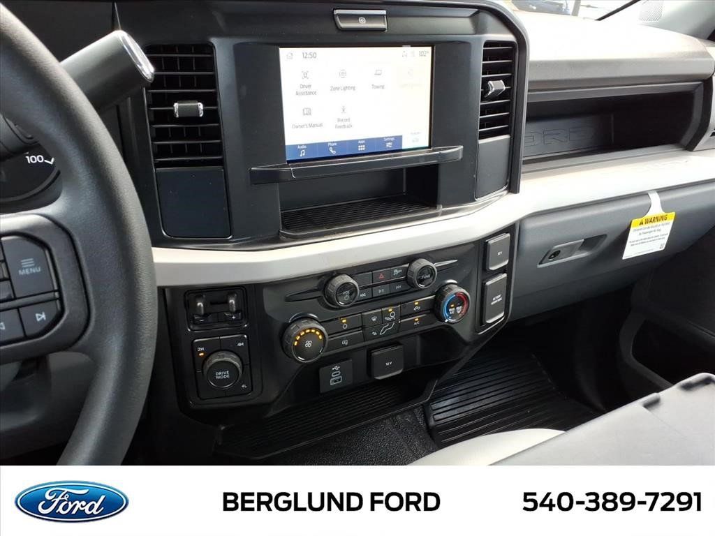 New 2025 Ford F350 XL AWD/4WD image 23