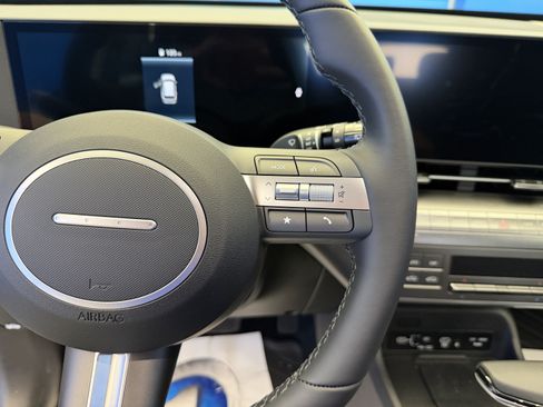 Used 2026 Hyundai Kona SEL Sport AWD/4WD image 15