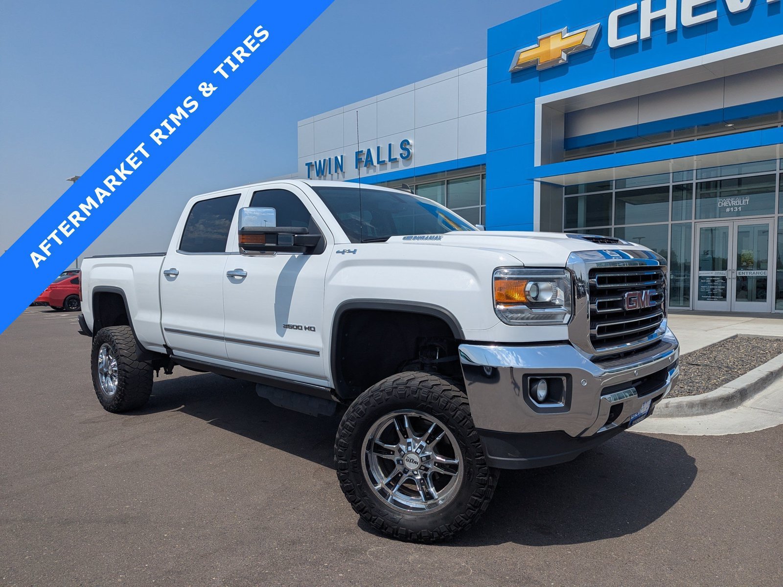 Used 2017 GMC Sierra 3500 SLT w/ Duramax Plus Package AWD/4WD image 1