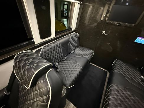 Used 2022 Mercedes-Benz Sprinter 3500 image 72