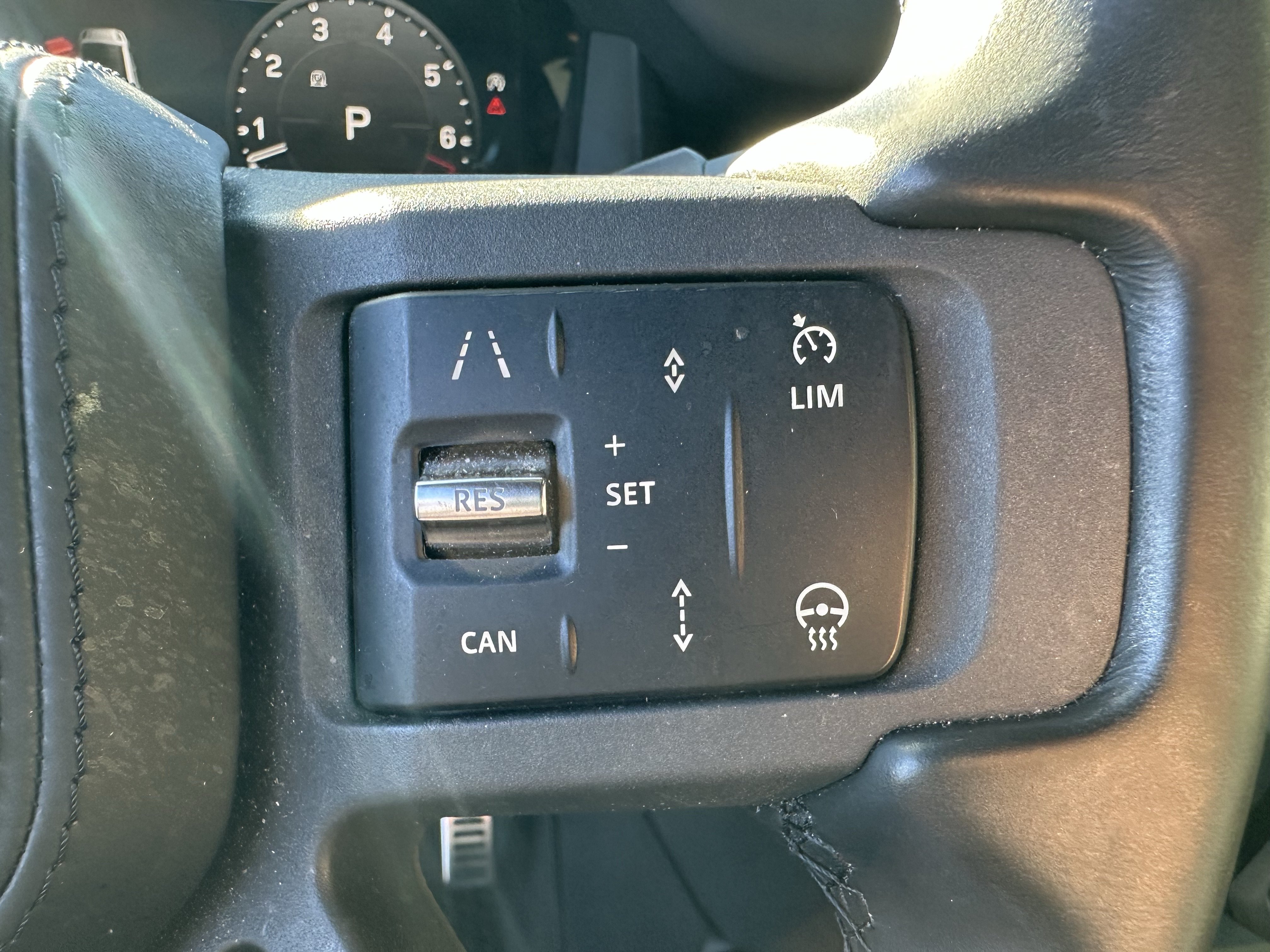 Used 2024 Land Rover Defender 130 X AWD/4WD image 21