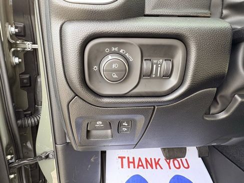 New 2026 RAM 1500 4x4 Crew Cab image 21