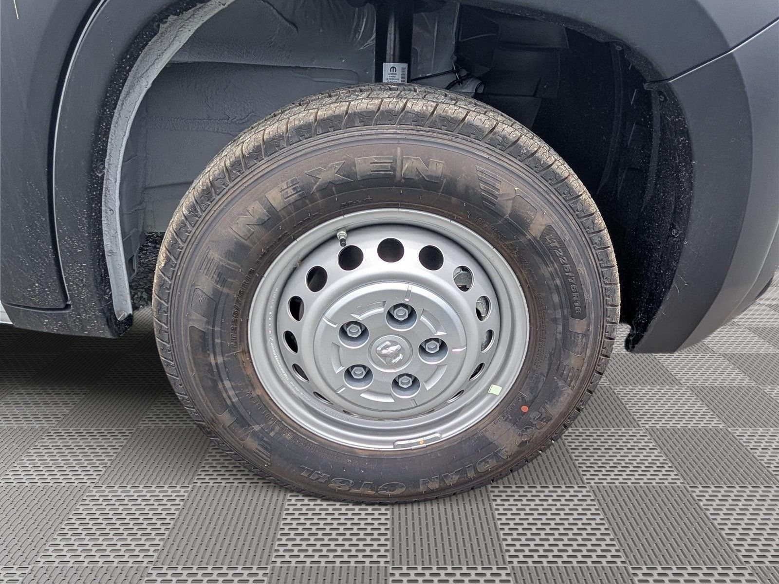 New 2026 RAM ProMaster 2500 FWD image 5