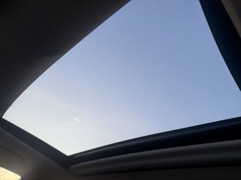 Used 2018 Toyota Avalon XLE Premium w/ All Weather Liner Package image 32