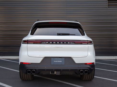 New 2026 Porsche Cayenne AWD/4WD image 10