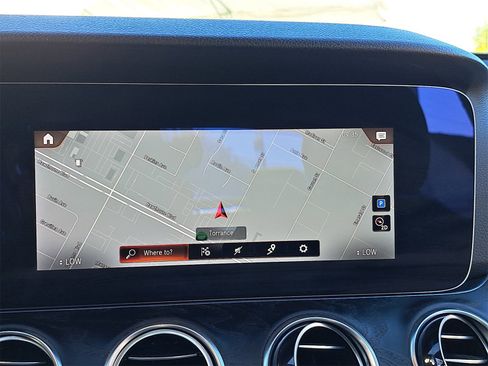 Used 2022 Mercedes-Benz E 350 Sedan w/ AMG Line Exterior image 26