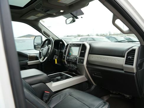 Used 2019 Ford F450 Lariat w/ Lariat Value Package image 25