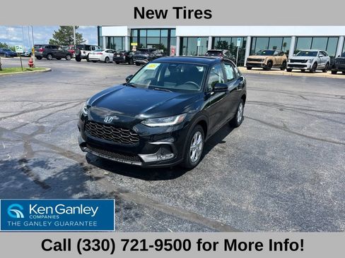 Used 2024 Honda HR-V LX image 2