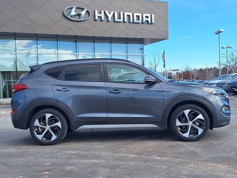 Used 2018 Hyundai Tucson Value w/ Cargo Package image 2