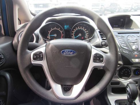 Used 2019 Ford Fiesta SE image 11