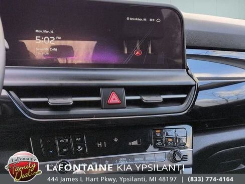 Used 2024 Kia Seltos S AWD/4WD image 12