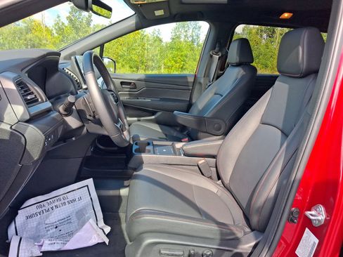 Used 2026 Honda Odyssey Sport-L image 5