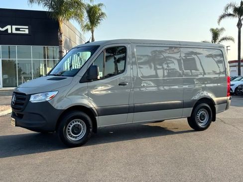 Used 2026 Mercedes-Benz Sprinter 2500 image 36