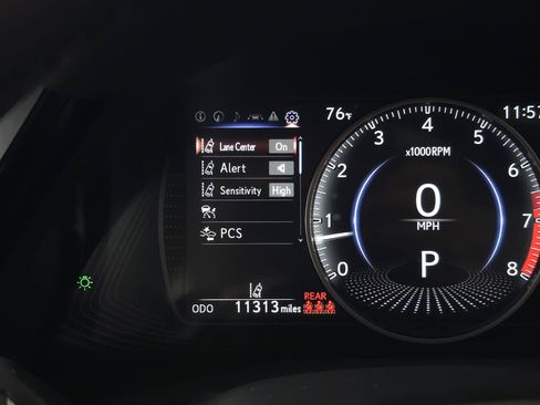 Used 2025 Lexus ES 350 w/ Accessory Package (Z2) FWD image 22