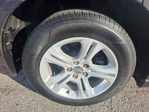 Used 2013 Dodge Charger SE image 19