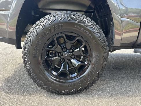 Used 2021 RAM 1500 Laramie AWD/4WD image 20