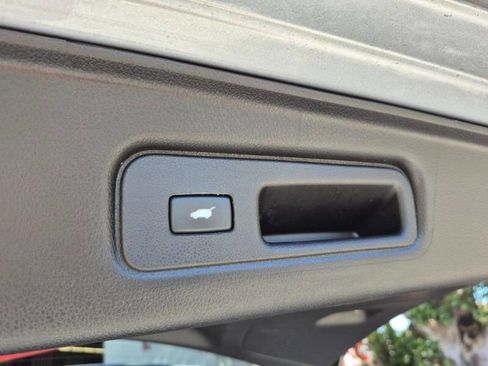 Used 2018 Acura RDX FWD image 18