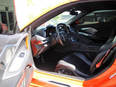 Used 2020 Chevrolet Corvette Stingray Preferred Cpe w/ 2LT Preferred Equipment Group image 13