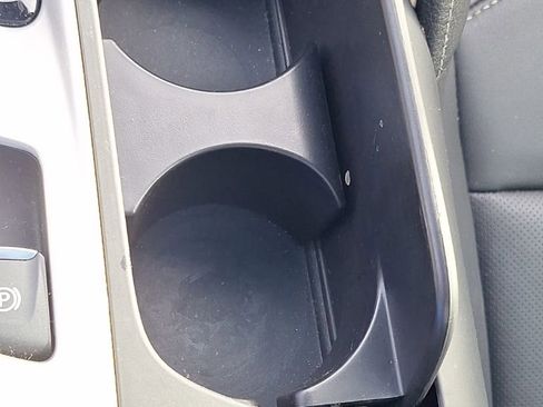 Certified 2018 Chevrolet Corvette Stingray Coupe w/ Z51 1LT image 44