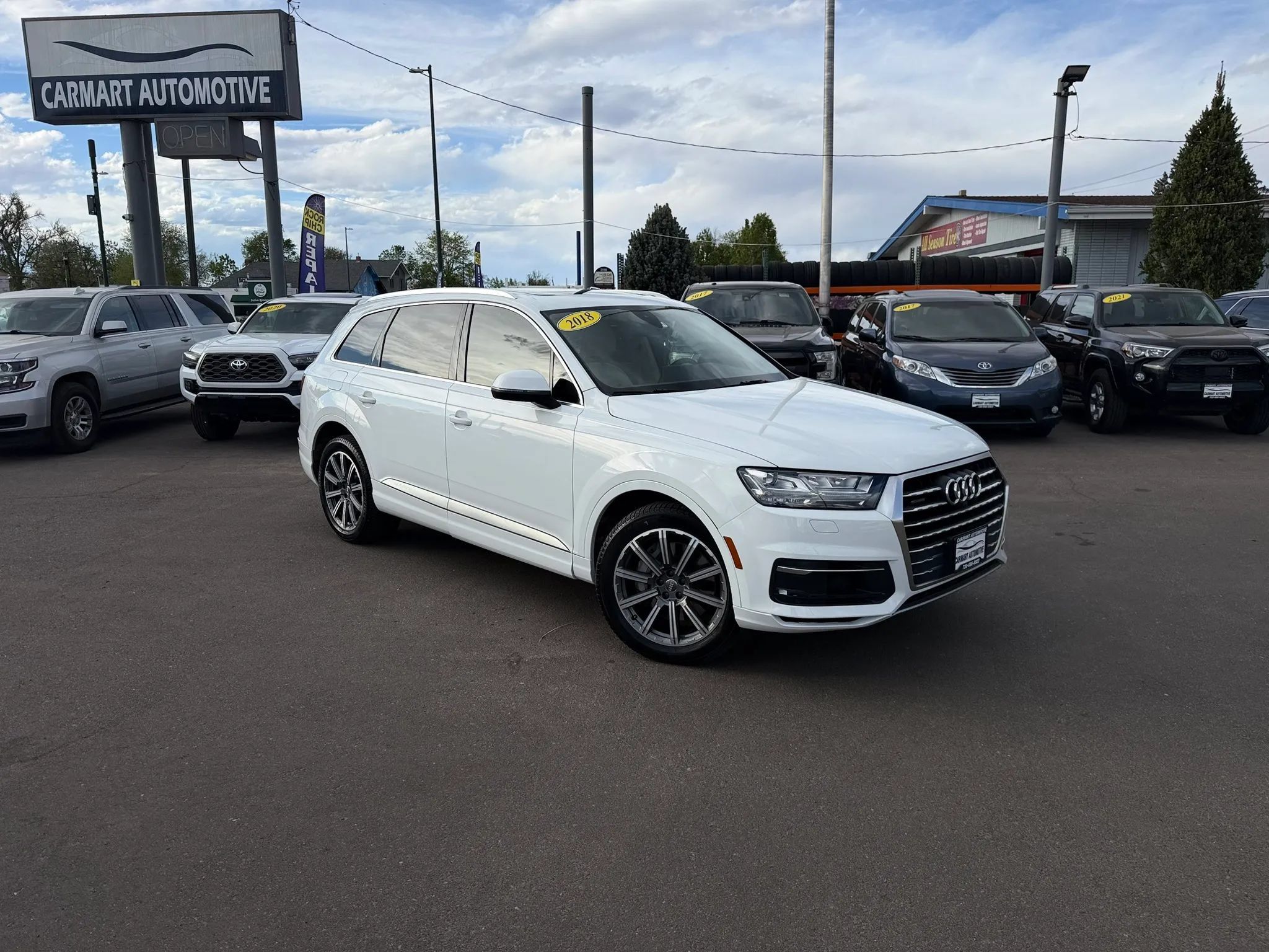 Used 2018 Audi Q7 3.0T Premium Plus w/ Premium Plus Package AWD/4WD image 2