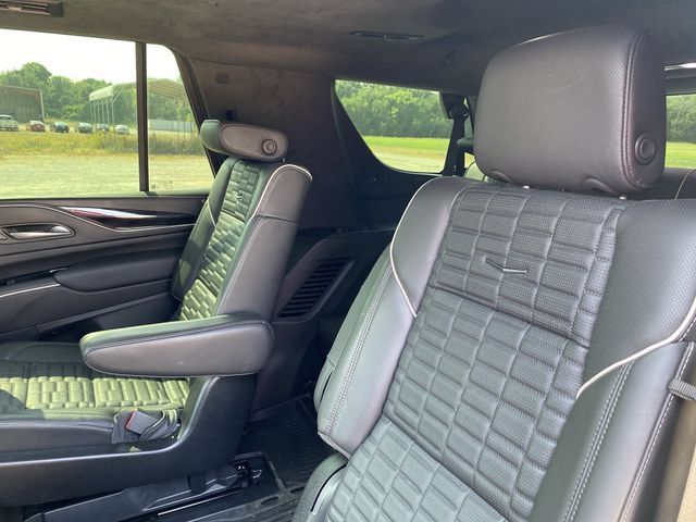 Certified 2023 Cadillac Escalade V AWD/4WD image 11