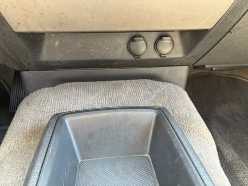 Used 2005 GMC Canyon SLE RWD image 23