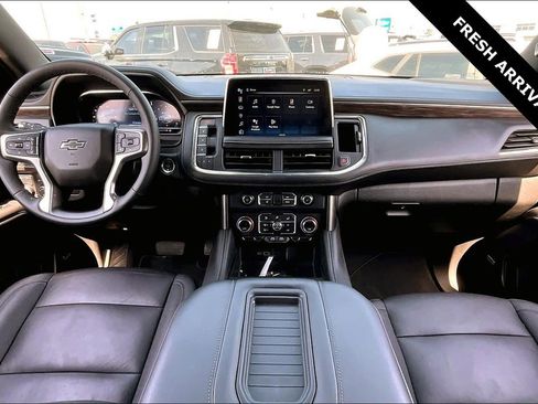 Used 2024 Chevrolet Tahoe Z71 w/ Luxury Package image 7