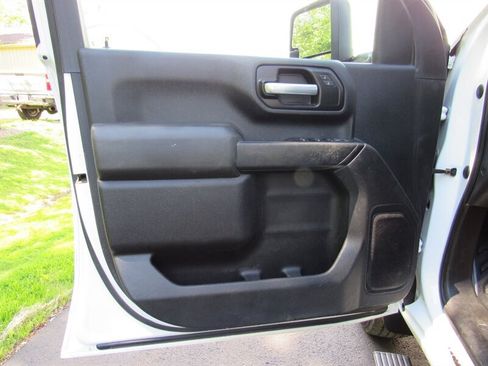 Used 2021 Chevrolet Silverado 2500 W/T w/ WT Convenience Package AWD/4WD image 16