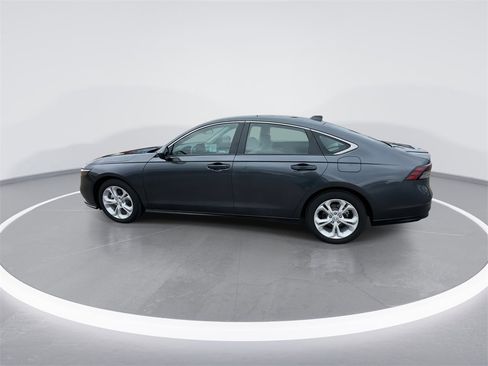 Used 2025 Honda Accord LX image 9