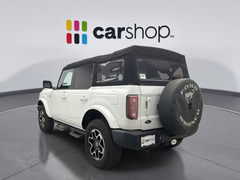 Used 2023 Ford Bronco Outer Banks image 3
