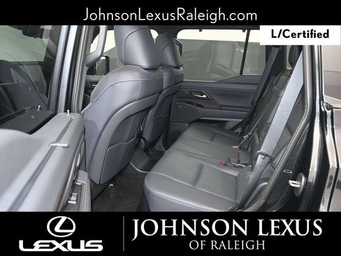 Used 2025 Lexus GX 550 w/ Cold Area Package AWD/4WD image 12