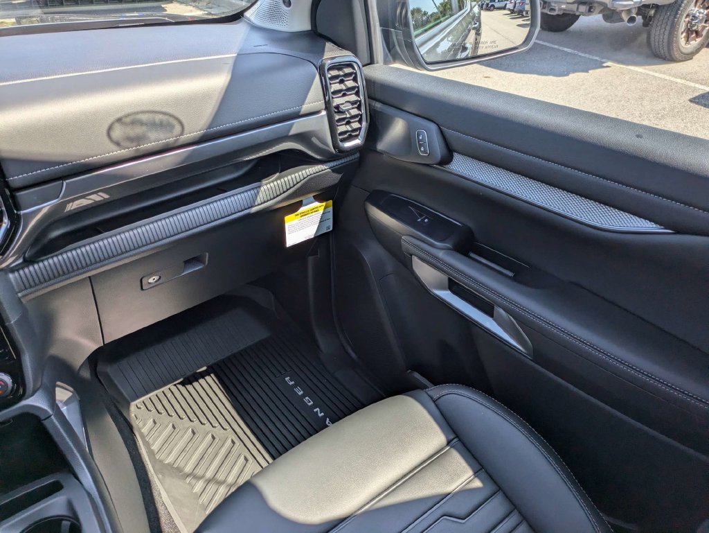 New 2026 Ford Ranger Lariat w/ FX4 Off-Road Package AWD/4WD image 18
