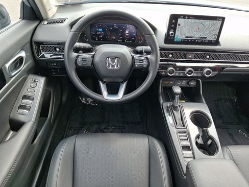 Used 2024 Honda Civic Touring image 12