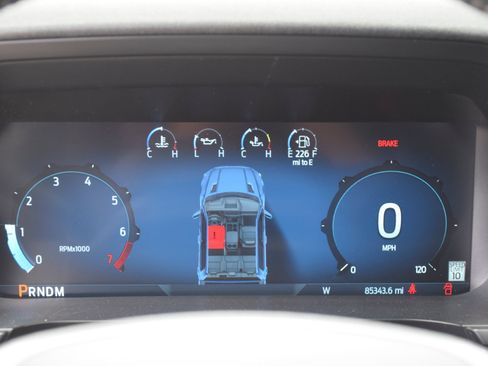 Used 2024 Ford F150 Lariat w/ FX4 Off-Road Package AWD/4WD image 9