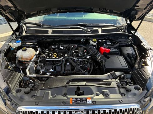 Used 2022 Lincoln Corsair AWD w/ Premium Package image 26