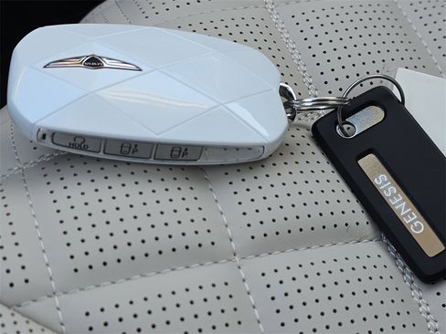 New 2025 Genesis GV80 3.5T Prestige image 37