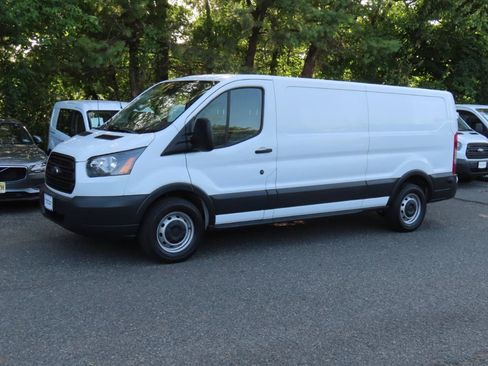 Used 2018 Ford Transit 150 148 Low Roof RWD image 2