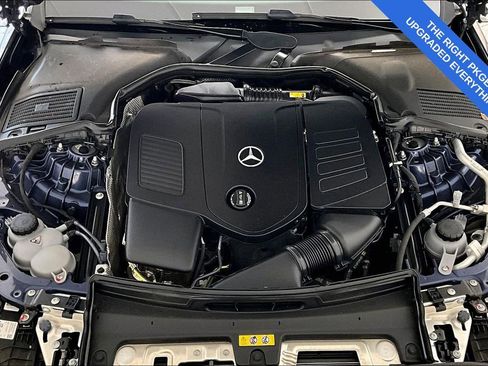 Used 2025 Mercedes-Benz C 300 4MATIC Sedan w/ Exclusive Trim Package image 13