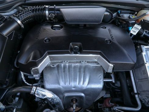 Used 2019 Buick LaCrosse Essence w/ Sights and Sounds Package image 28