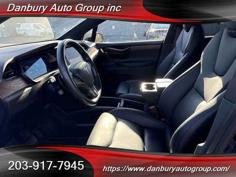 Used 2020 Tesla Model X Long Range image 9