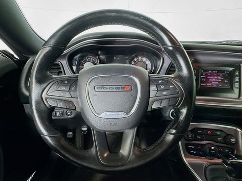 Used 2017 Dodge Challenger SXT w/ Blacktop Package image 11