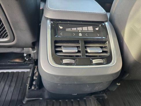 Used 2019 Volvo XC90 T6 Inscription w/ Advanced Package AWD/4WD image 17